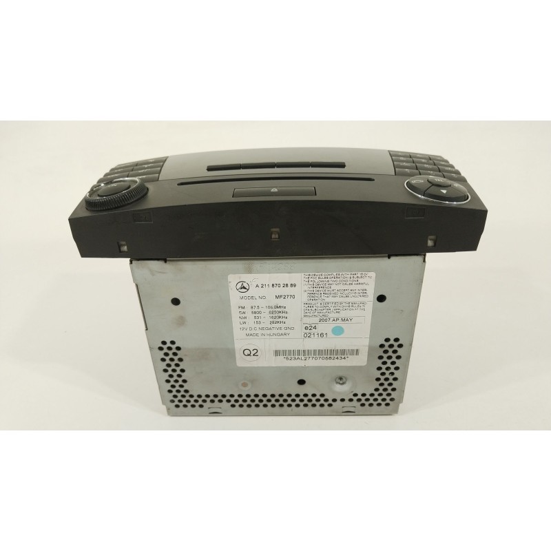 Recambio de sistema audio / radio cd para mercedes-benz cls (c219) cls 350 (219.357) referencia OEM IAM A2118702889  