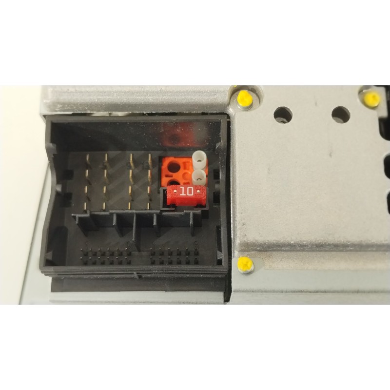 Recambio de sistema audio / radio cd para mercedes-benz cls (c219) cls 350 (219.357) referencia OEM IAM A2118702889  