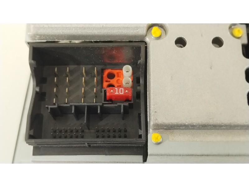 Recambio de sistema audio / radio cd para mercedes-benz cls (c219) cls 350 (219.357) referencia OEM IAM A2118702889  