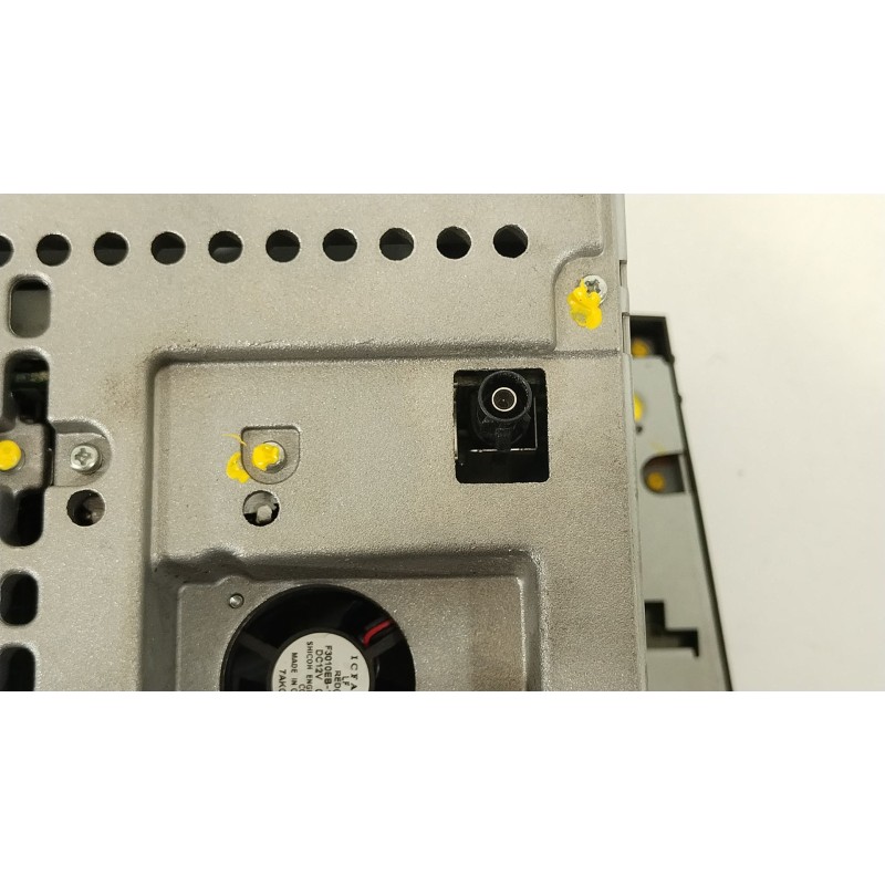 Recambio de sistema audio / radio cd para mercedes-benz cls (c219) cls 350 (219.357) referencia OEM IAM A2118702889  