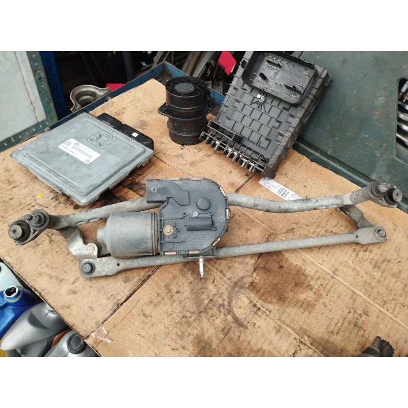 Recambio de motor limpia delantero para audi a3 (8p1) 2.0 tdi referencia OEM IAM 8P1955023K 8P1955119E 0390241995