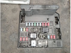 Recambio de caja reles / fusibles para nissan qashqai i (j10, nj10) 2.0 referencia OEM IAM 284B7JD00B  