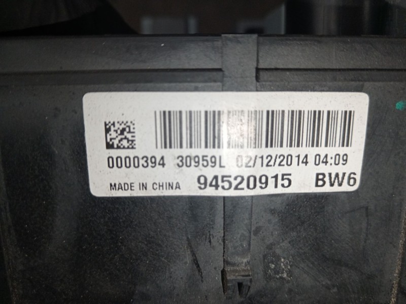 Recambio de caja reles / fusibles para opel mokka / mokka x (j13) 1.4 (_76) referencia OEM IAM 94520915  