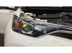 Recambio de faro derecho para toyota auris station wagon (_e18_) 1.8 hybrid (zwe186_) referencia OEM IAM 8113002K30 90078097 