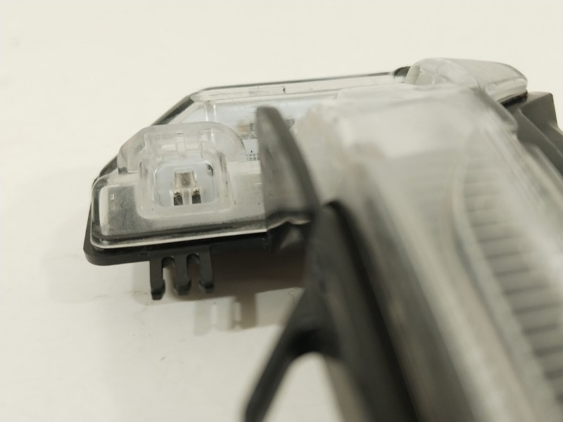 Recambio de piloto retrovisor derecho para audi q2 (gab, gag) 35 tfsi referencia OEM IAM 81A949102  