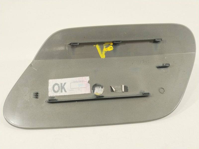 Recambio de tapa exterior combustible para audi a1 sportback (gba) 30 tfsi referencia OEM IAM 82A809907  