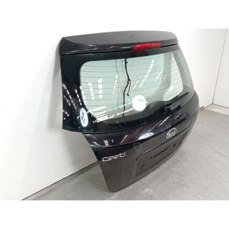 Recambio de porton trasero para kia cee´d hatchback (ed) 1.6 crdi 90 referencia OEM IAM 737001H000  