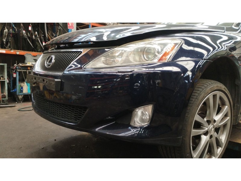 Recambio de paragolpes delantero para lexus is ii (_e2_) 220d (ale20) referencia OEM IAM   