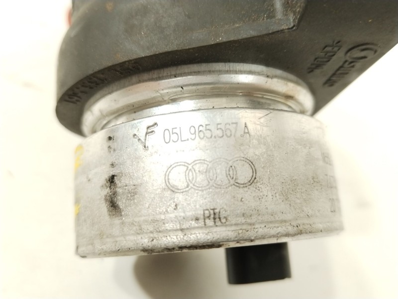 Recambio de bomba agua para audi q5 (fyb, fyg) 2.0 tdi referencia OEM IAM 05L965567A  
