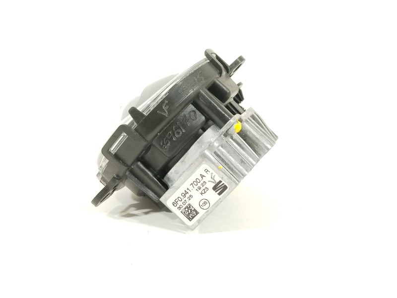 Recambio de faro antiniebla derecho para cupra leon (kl1, ku1, kug) 2.0 tsi referencia OEM IAM 6F0941700A  