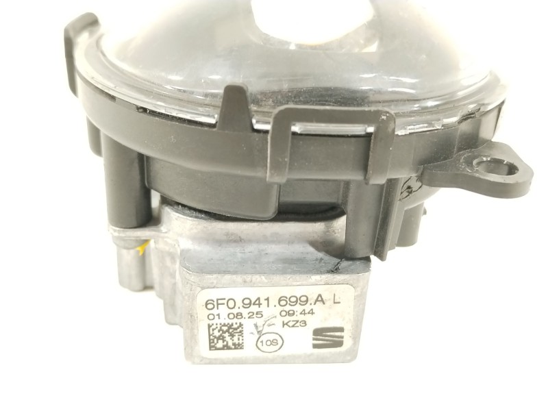 Recambio de faro antiniebla izquierdo para cupra leon (kl1, ku1, kug) 2.0 tsi referencia OEM IAM 6F0941699A  