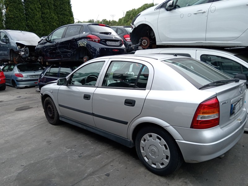 opel astra g hatchback (t98) del año 2003