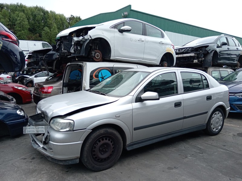 opel astra g hatchback (t98) del año 2003