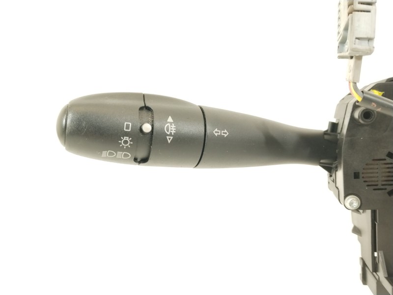 Recambio de mando luces para peugeot 207/207+ (wa_, wc_) 1.4 16v referencia OEM IAM 96630732XT COM2005 2625105