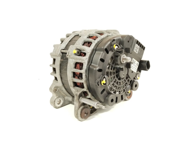Recambio de alternador para seat ibiza iv sc (6j1, 6p5) 1.4 tdi referencia OEM IAM 04B903023B  