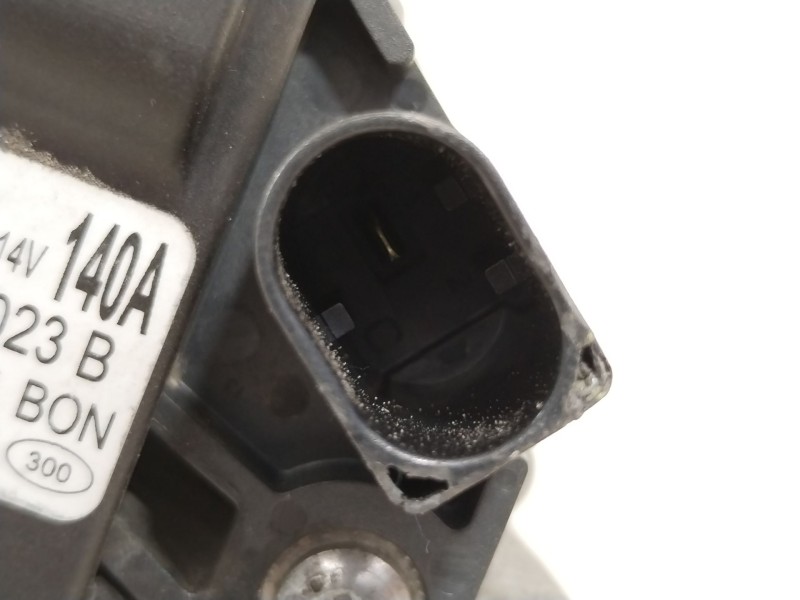 Recambio de alternador para seat ibiza iv sc (6j1, 6p5) 1.4 tdi referencia OEM IAM 04B903023B  