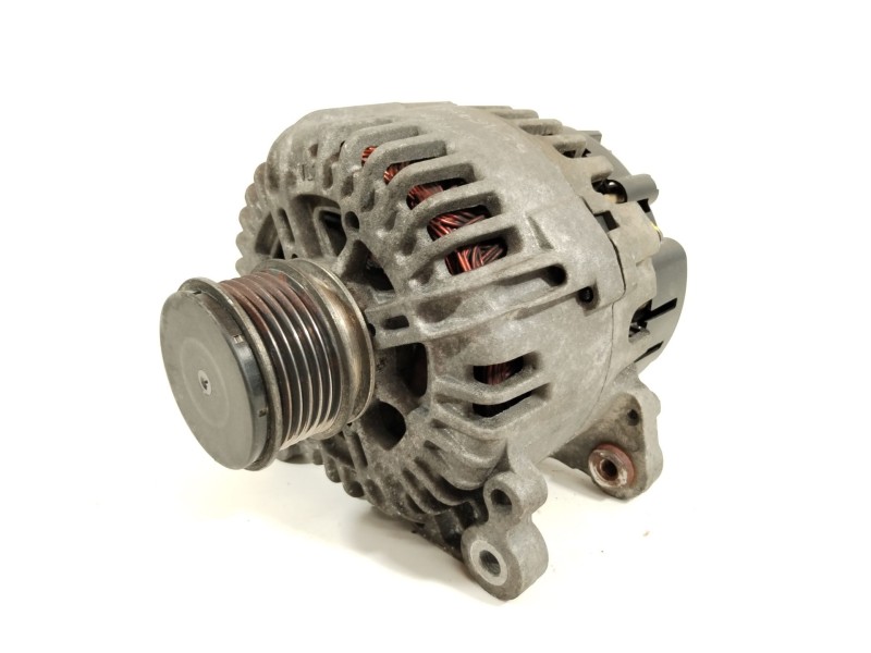 Recambio de alternador para audi a4 b7 (8ec) 2.0 tdi quattro referencia OEM IAM 06F903023H TG14C015 