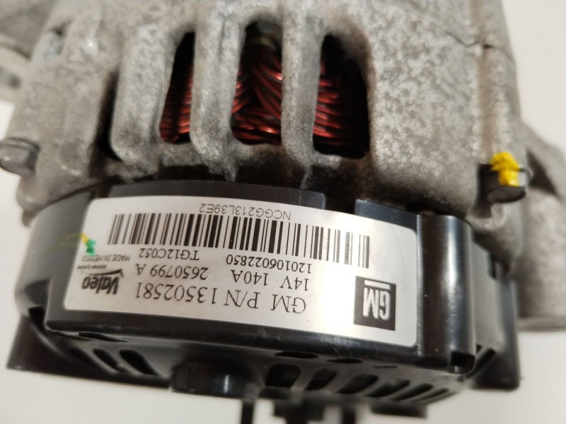 Recambio de alternador para opel insignia a (g09) 2.0 cdti (68) referencia OEM IAM 13502581 TG12C052 
