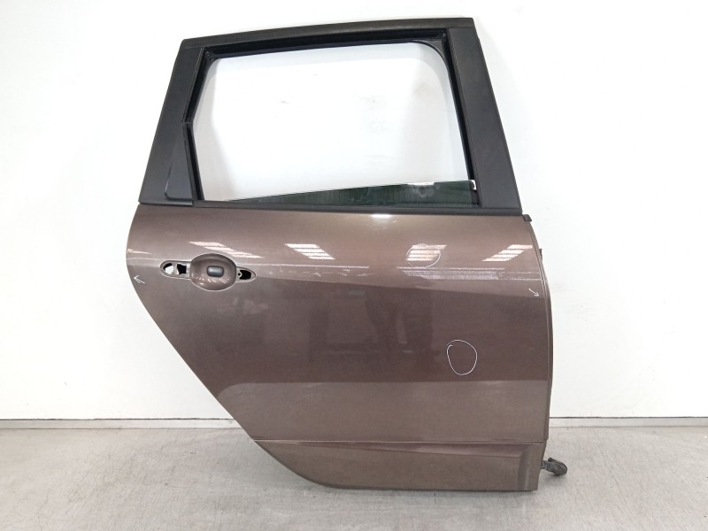 Recambio de puerta trasera derecha para renault scénic iii (jz0/1_) 1.2 tce referencia OEM IAM 821009283R  