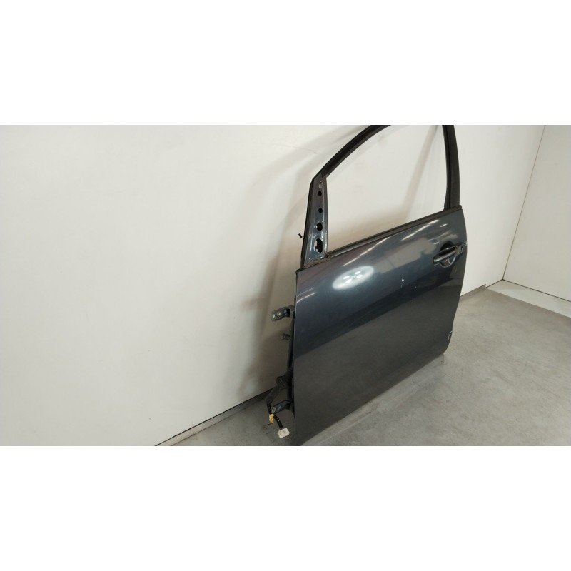 Recambio de puerta delantera izquierda para mitsubishi grandis (na_w) 2.0 di-d (na8w) referencia OEM IAM 5700A035  