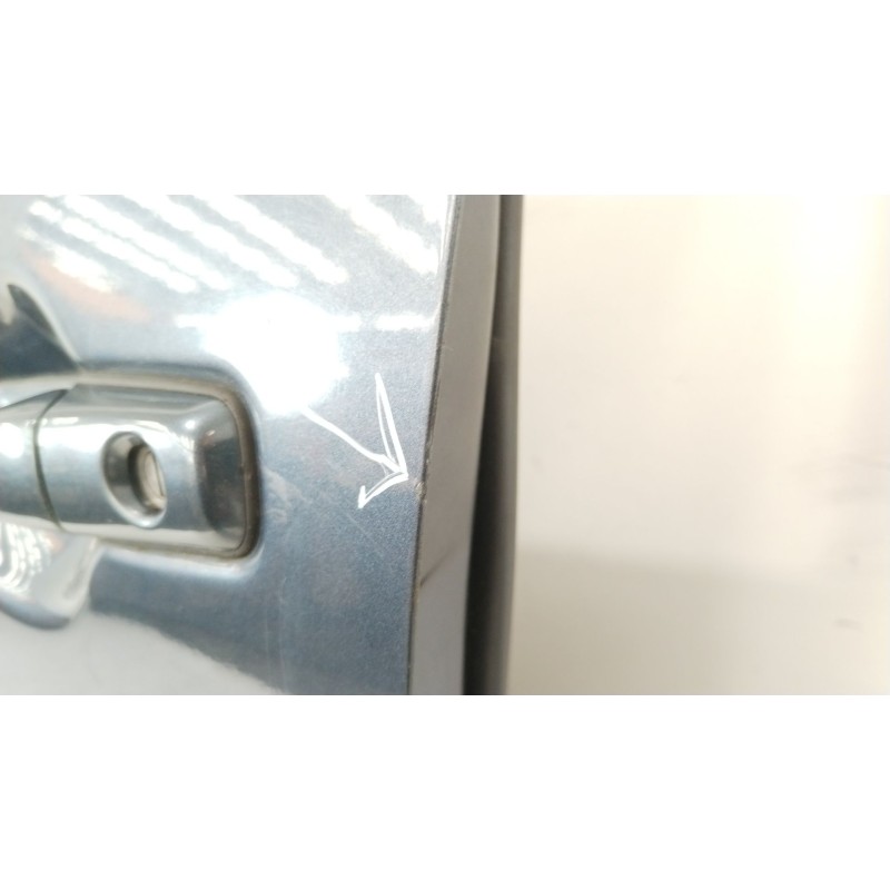 Recambio de puerta delantera izquierda para mitsubishi grandis (na_w) 2.0 di-d (na8w) referencia OEM IAM 5700A035  