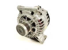 Recambio de alternador para mercedes-benz clase b sports tourer (w245) b 200 cdi (245.208) referencia OEM IAM A6401540502 TG15C1