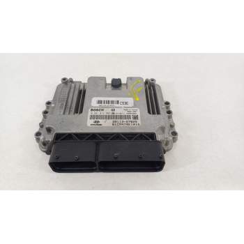 CENTRALITA MOTOR UCE 3911327825 B1CM4T4EI01S 0281013584
