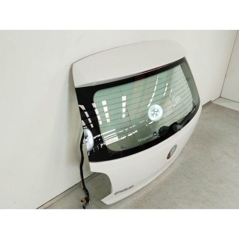 Recambio de porton trasero para volkswagen polo v (6r1, 6c1) 1.2 tsi 16v referencia OEM IAM 6R6827025D  