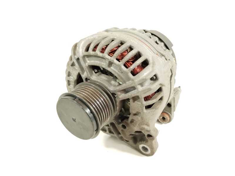 Recambio de alternador para seat ibiza iii (6l1) 1.9 tdi referencia OEM IAM 028903028E 0124515010 