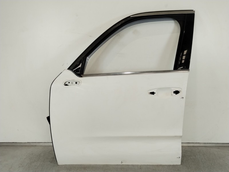 Recambio de puerta delantera izquierda para citroën c4 picasso ii 2.0 bluehdi 150 referencia OEM IAM 9801572680  