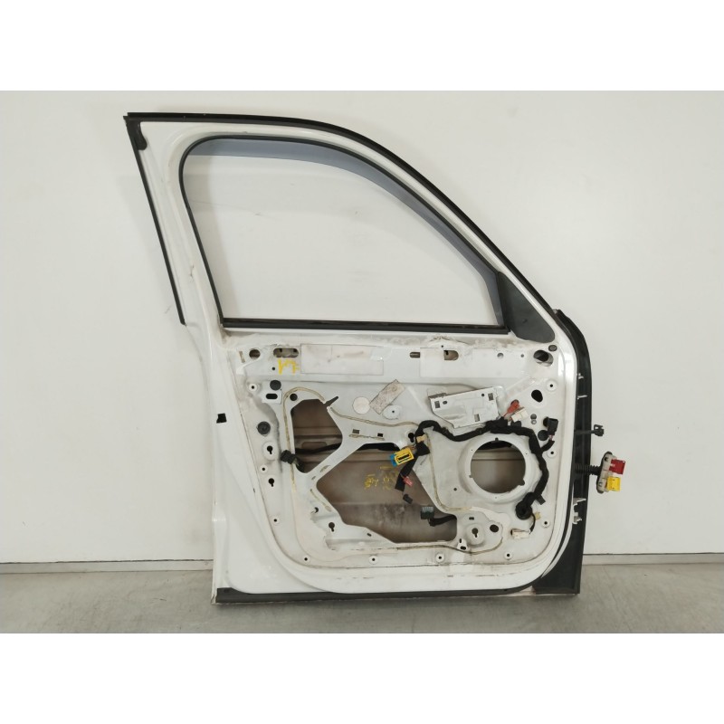 Recambio de puerta delantera izquierda para citroën c4 picasso ii 2.0 bluehdi 150 referencia OEM IAM 9801572680  