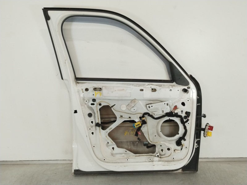 Recambio de puerta delantera izquierda para citroën c4 picasso ii 2.0 bluehdi 150 referencia OEM IAM 9801572680  
