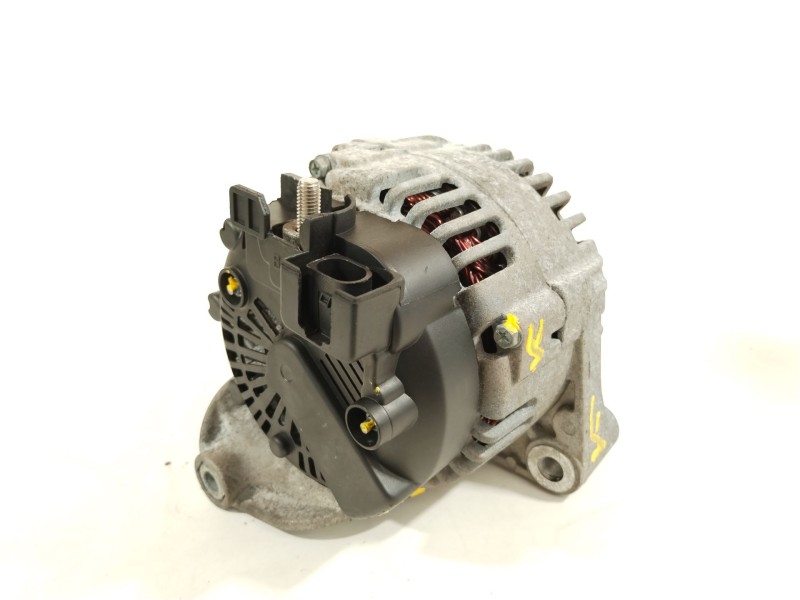 Recambio de alternador para toyota auris active referencia OEM IAM 27060YV040  