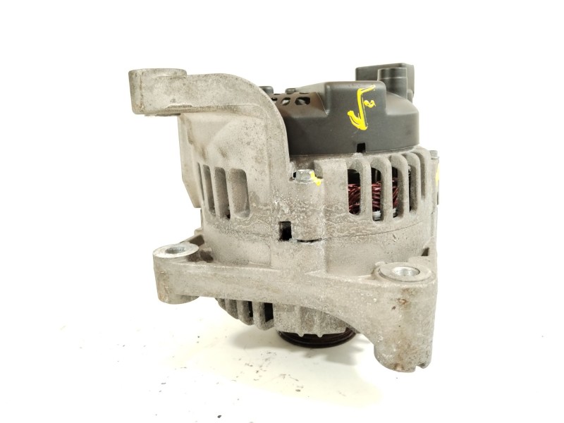 Recambio de alternador para toyota auris active referencia OEM IAM 27060YV040  