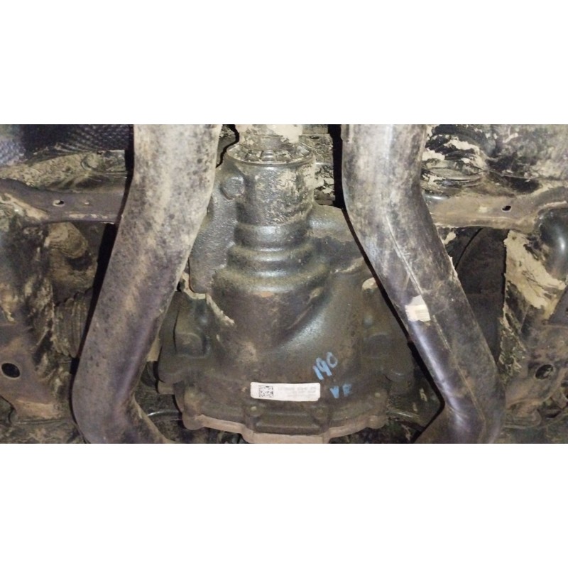 Recambio de diferencial trasero para ford usa mustang coupé 5.0 v8 bullitt referencia OEM IAM JR3W4200CC MR3W4000GA 