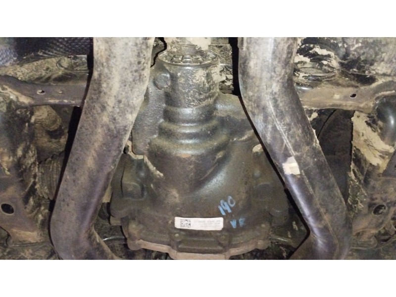 Recambio de diferencial trasero para ford usa mustang coupé 5.0 v8 bullitt referencia OEM IAM JR3W4200CC MR3W4000GA 