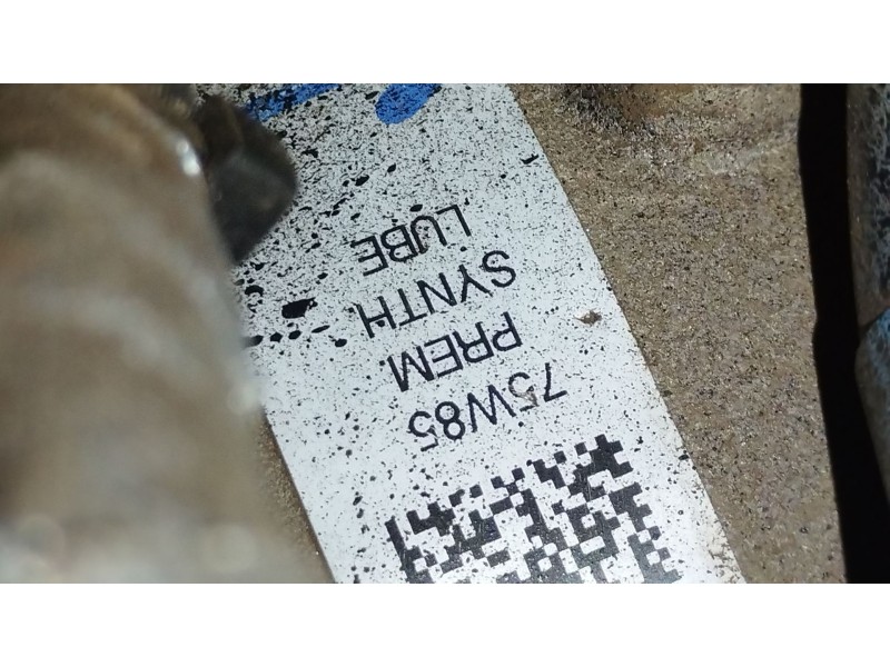 Recambio de diferencial trasero para ford usa mustang coupé 5.0 v8 bullitt referencia OEM IAM JR3W4200CC MR3W4000GA 