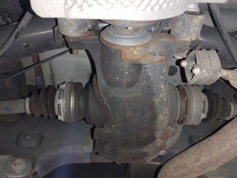 Recambio de diferencial trasero para bmw serie 3 berlina (e90) 320i referencia OEM IAM 752432105 7514992 7515438