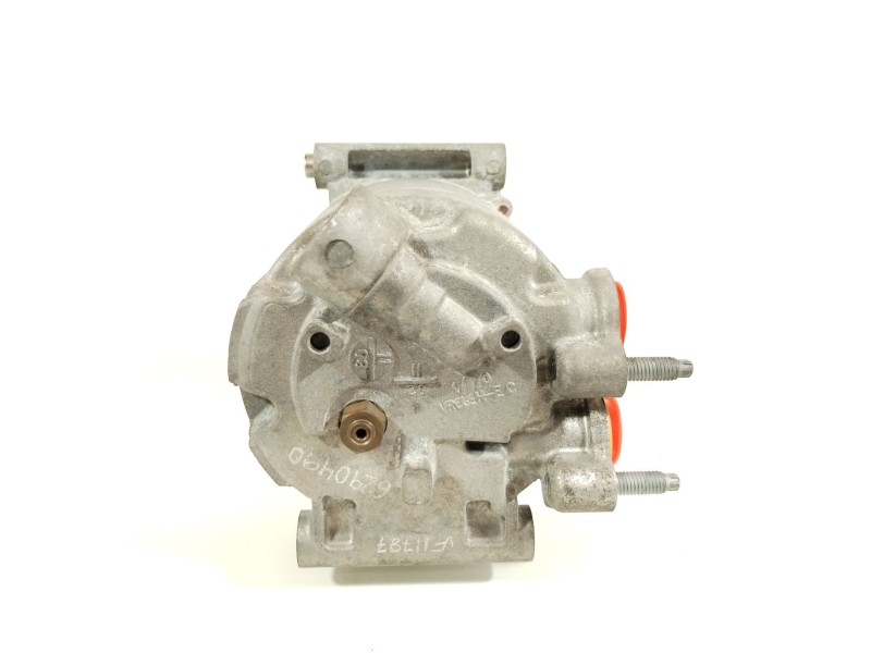 Recambio de compresor aire acondicionado para ford focus iii sedán 1.6 ti referencia OEM IAM AV6119D629CA  