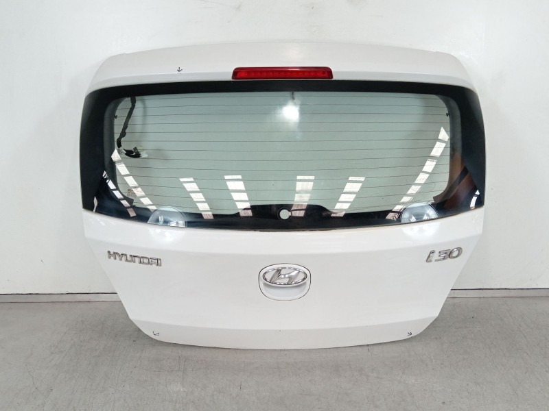Recambio de porton trasero para hyundai i30 comfort referencia OEM IAM 737002R010  