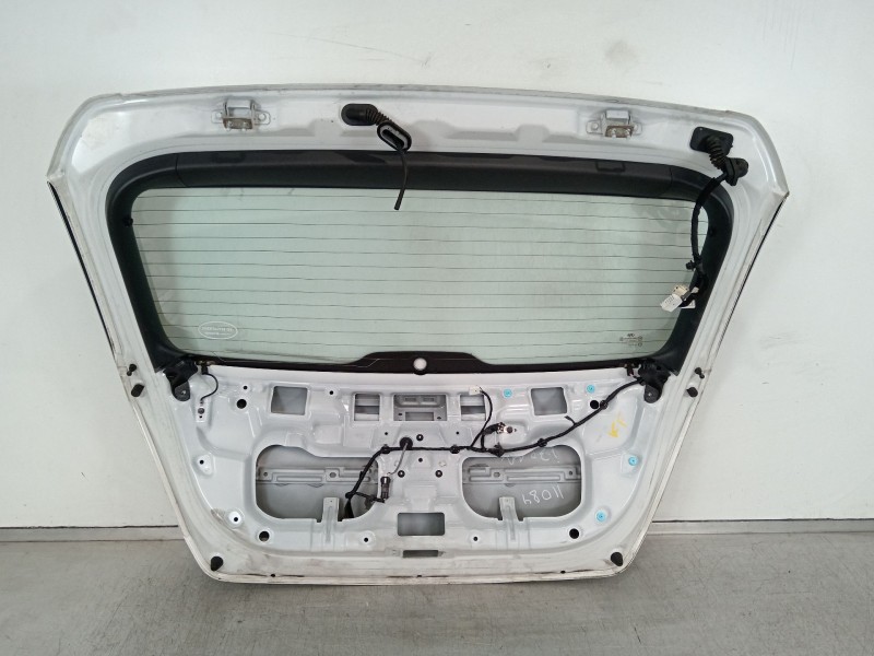 Recambio de porton trasero para hyundai i30 comfort referencia OEM IAM 737002R010  