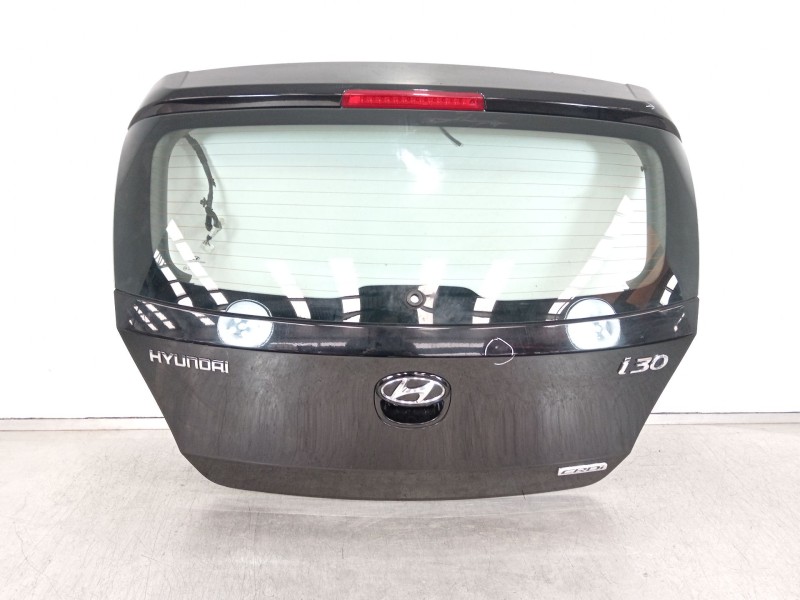 Recambio de porton trasero para hyundai i30 (gd) 1.6 crdi referencia OEM IAM 737002R010  
