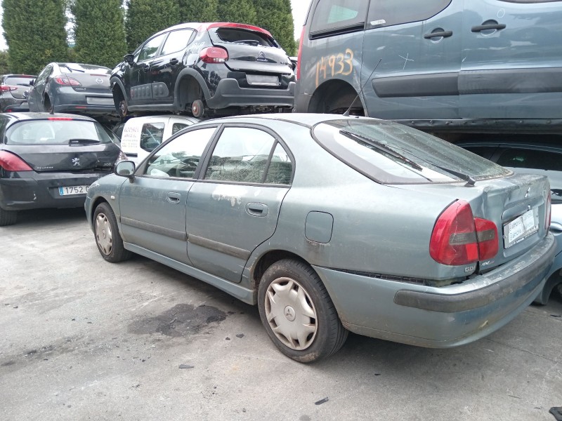 mitsubishi carisma (da_) del año 2003