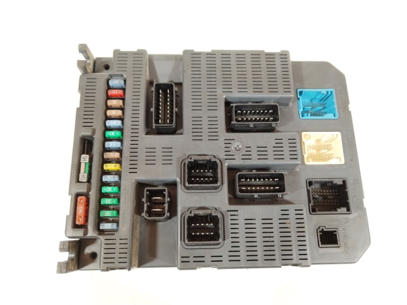 Recambio de caja reles / fusibles para citroën c4 i (lc_) 1.6 hdi referencia OEM IAM 9663798580 BSI2004P09 