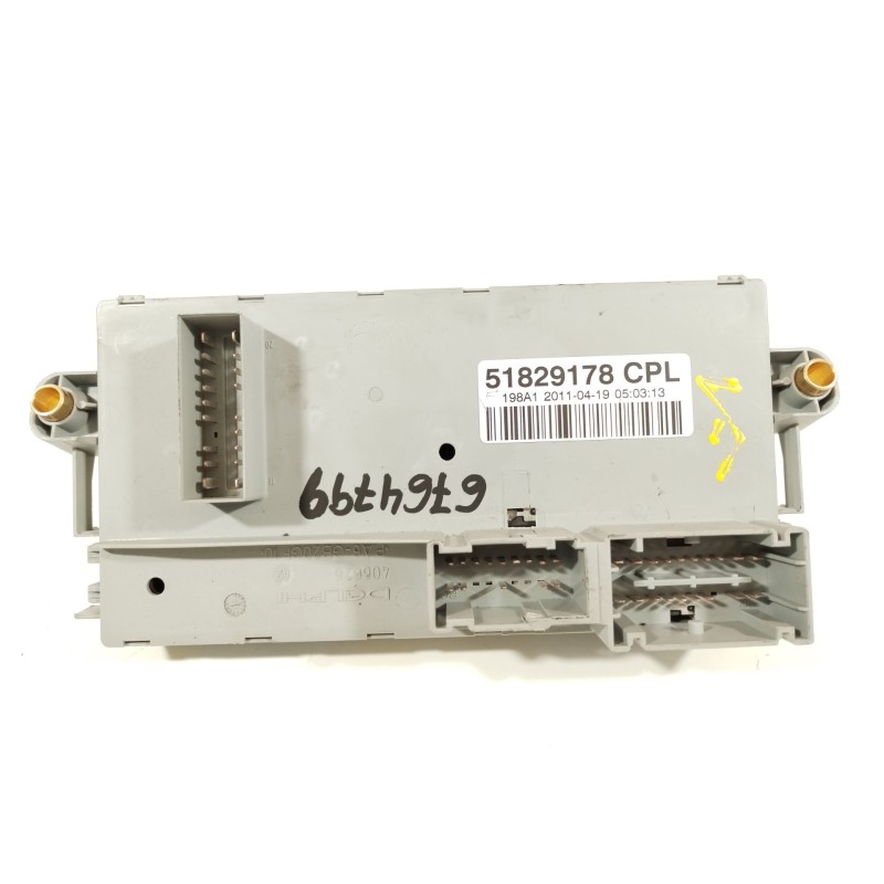 Recambio de caja reles / fusibles para fiat bravo ii (198_) 1.6 d multijet (198axh1b) referencia OEM IAM 51829178  