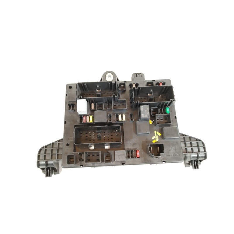 Recambio de caja reles / fusibles para opel astra j (p10) 1.7 cdti (68) referencia OEM IAM 13343950 365927271 