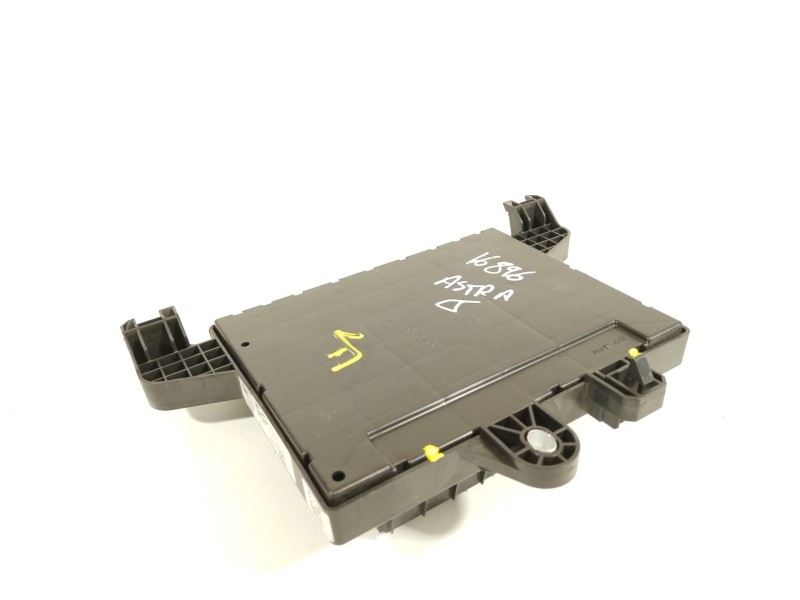 Recambio de caja reles / fusibles para opel astra j (p10) 1.7 cdti (68) referencia OEM IAM 13343950 365927271 