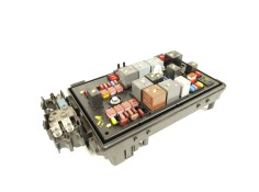 Recambio de caja reles / fusibles para opel astra j (p10) 1.7 cdti (68) referencia OEM IAM 13343766 1110087AC C11000139