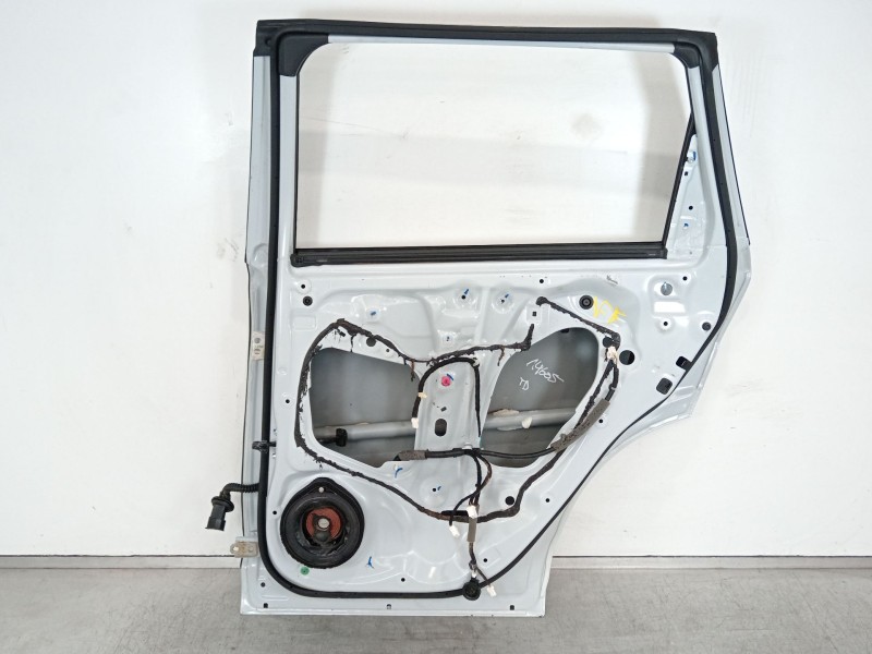 Recambio de puerta trasera derecha para honda cr-v v (rw_, rt_) 2.0 e-cvt hybrid awd (rt6) referencia OEM IAM   