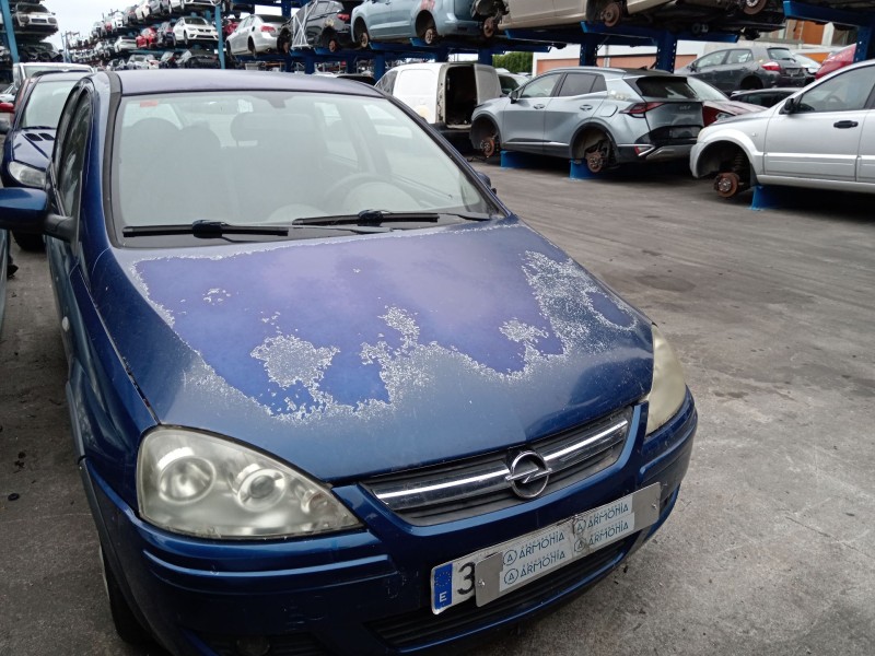 opel corsa c (x01) del año 2005